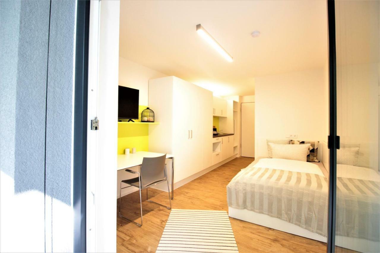 Studio Apartment - Balcony, Netflix, University Hospital Proximity 뷔르츠부르크 외부 사진